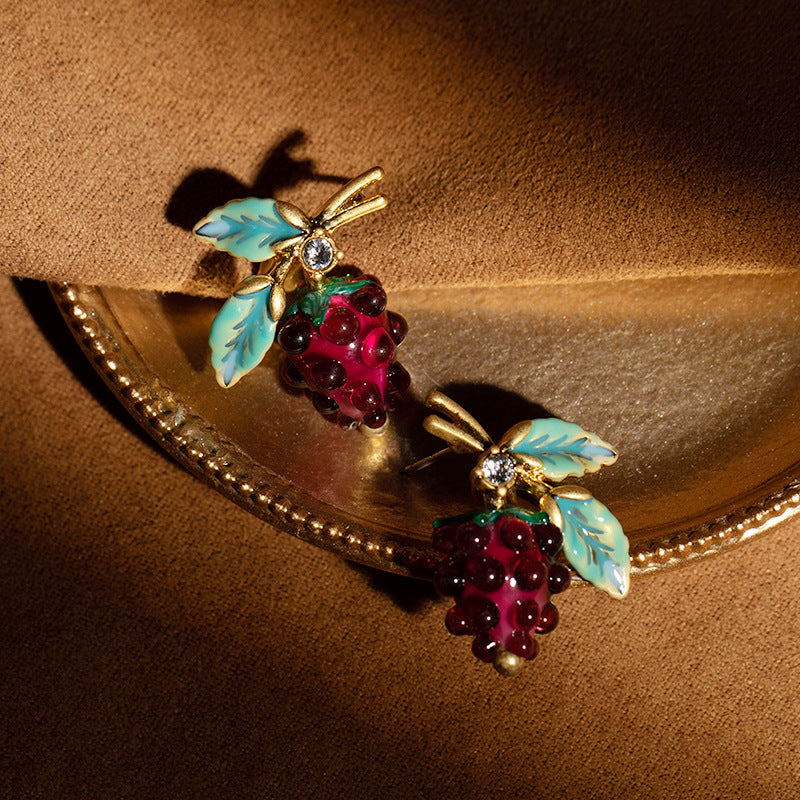 Boucles d'oreilles en émail mûrier violet d'été